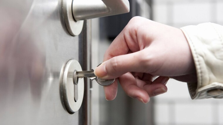 Want to get rid of delays in lock repairs? – Must Contact a Local Locksmith